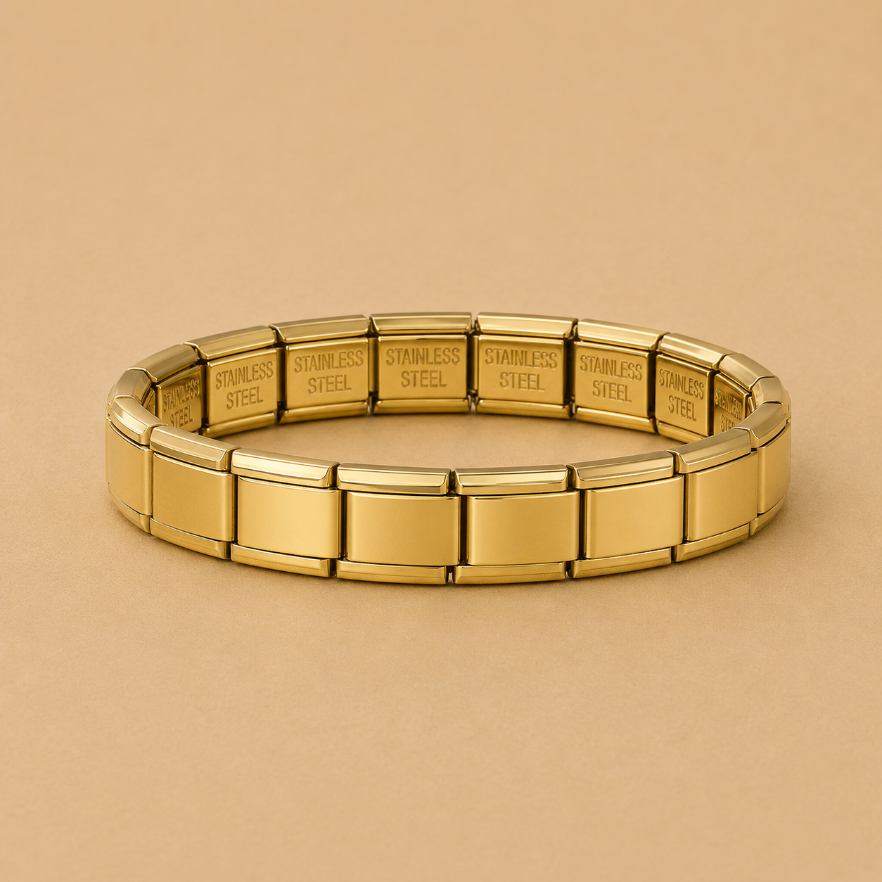 Essential Charm Bracelet – Gold