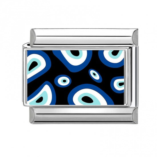 C19 - Blue silver eye charm